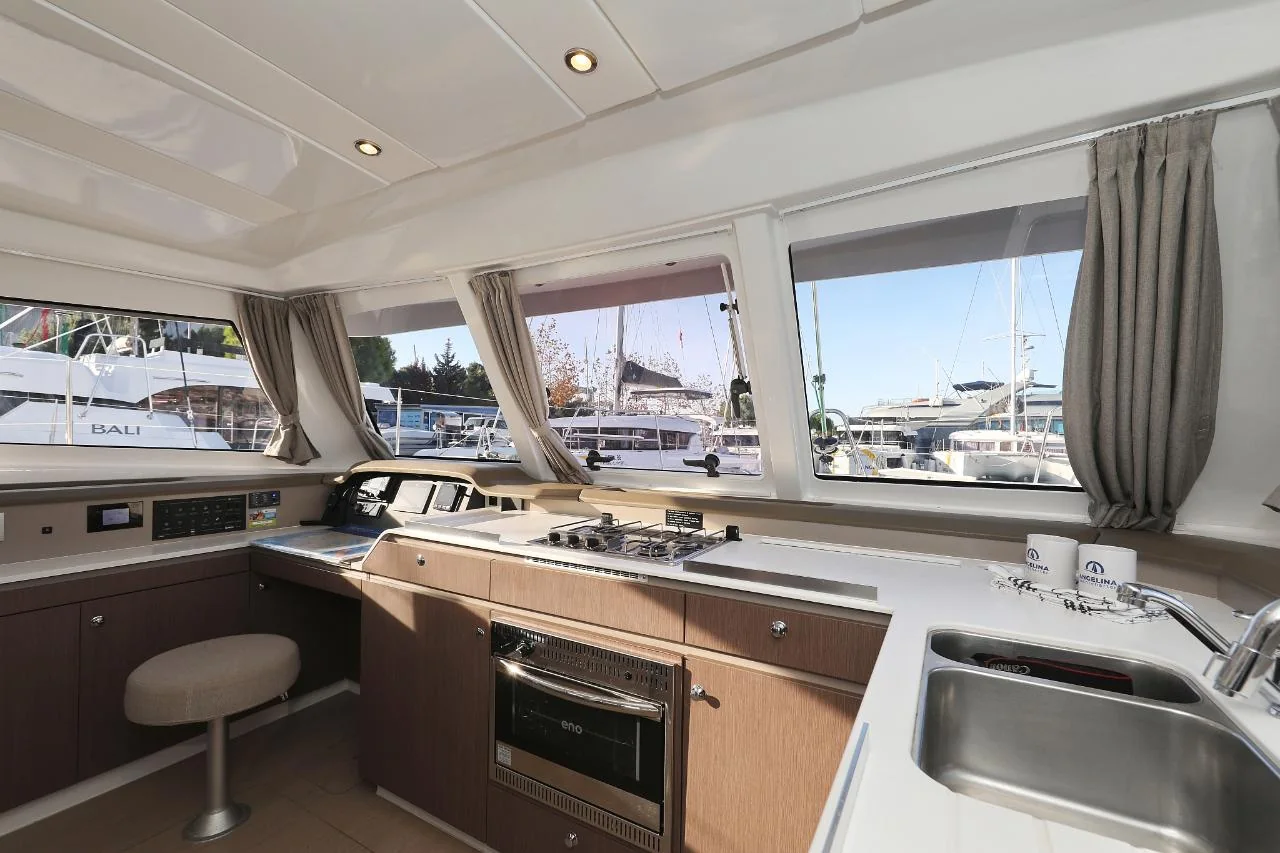 Sea Office - Gallery 18