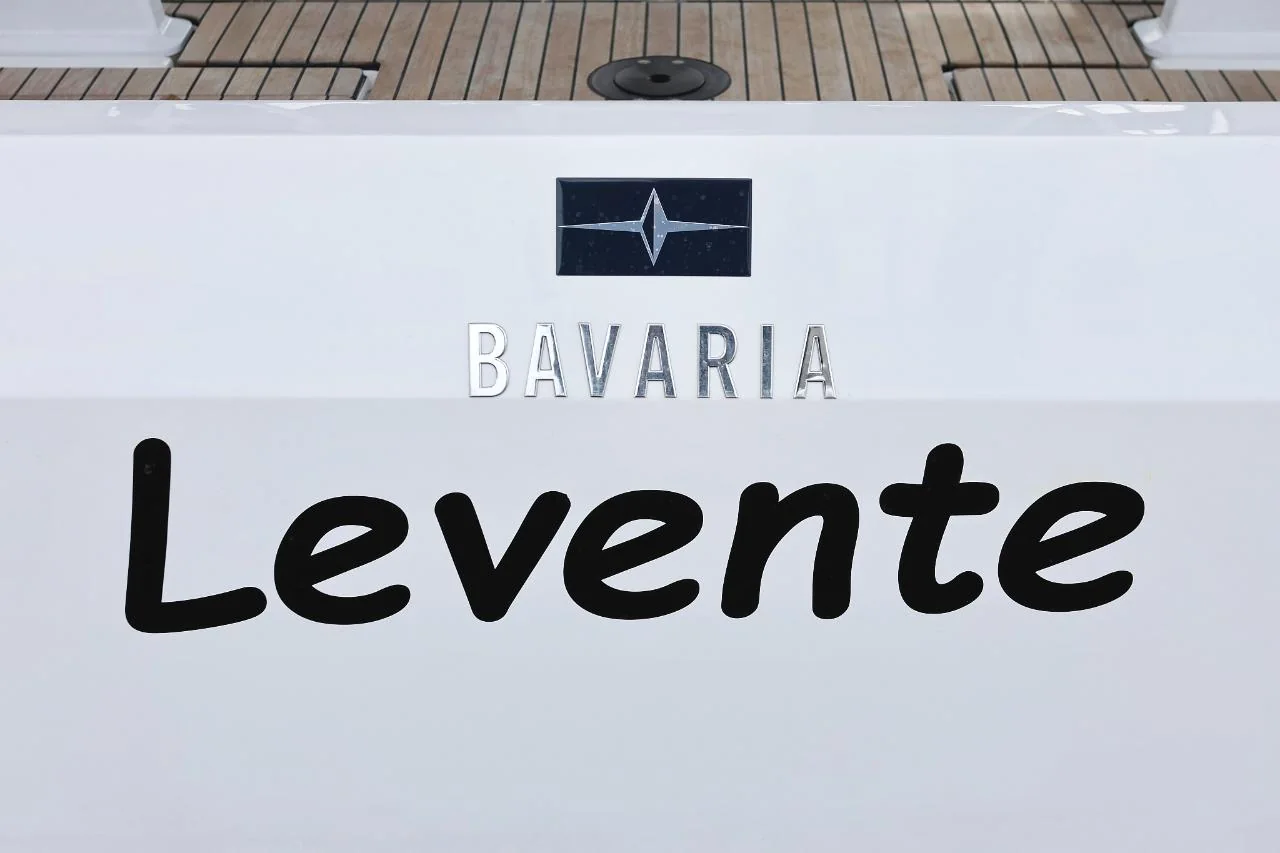 Levente - Gallery 48