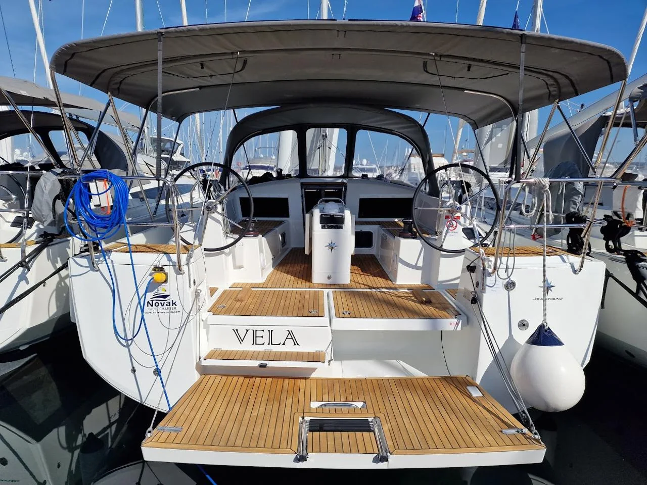 Vela - Main 1