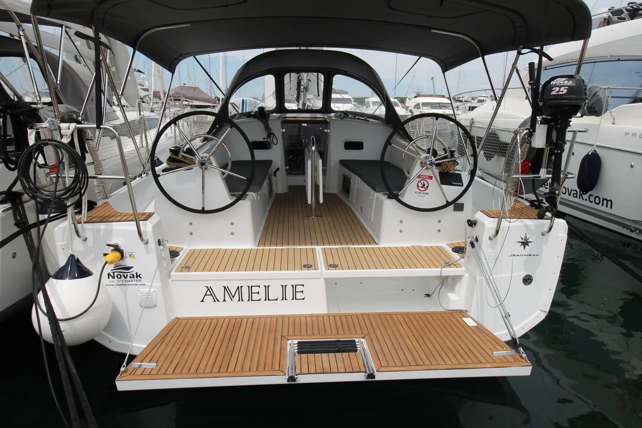 Amelie - Main 1