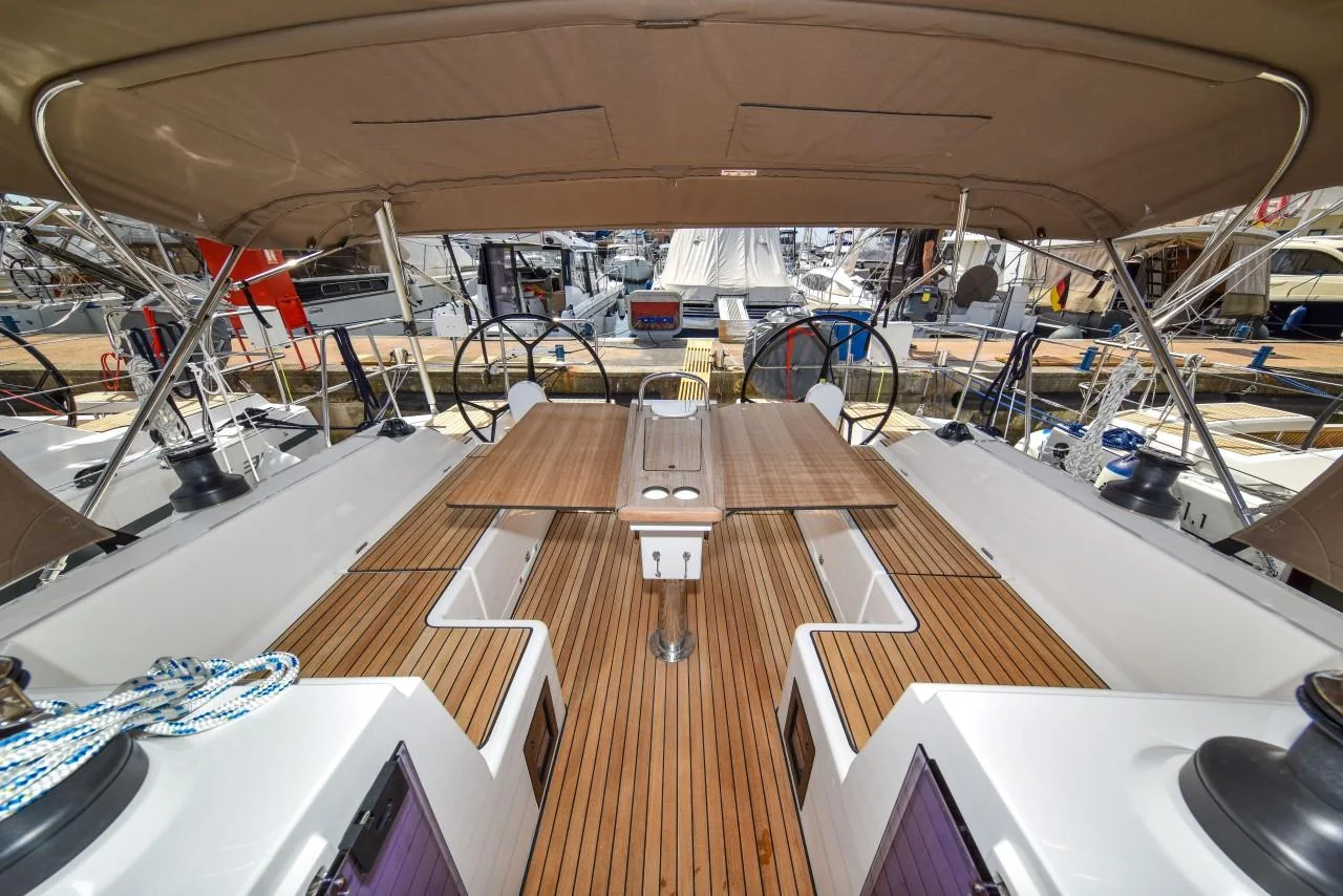 Mauvic - Gallery 13