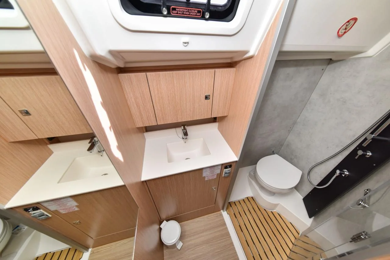 Mauvic - Gallery 27
