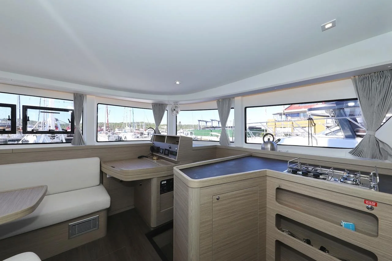 Sail la Vie - Gallery 14