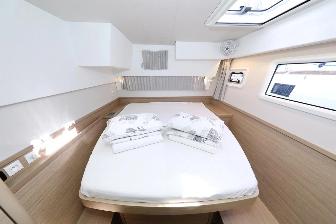 Sail la Vie - Gallery 17