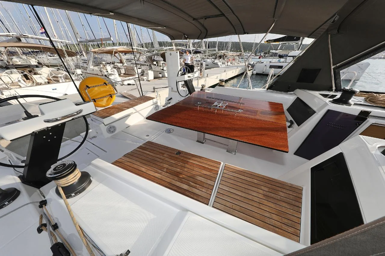 Odysseus - Gallery 6