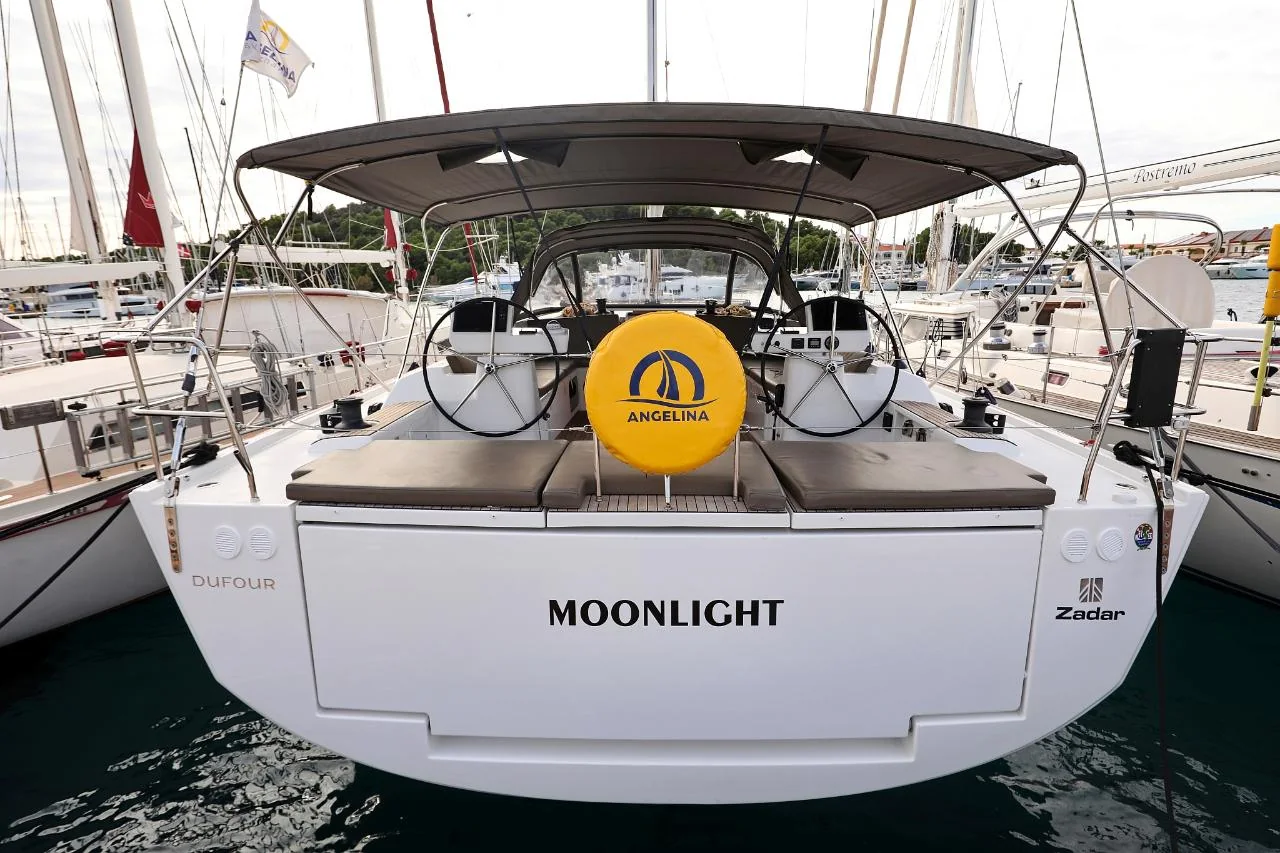 Moonlight - Main 1