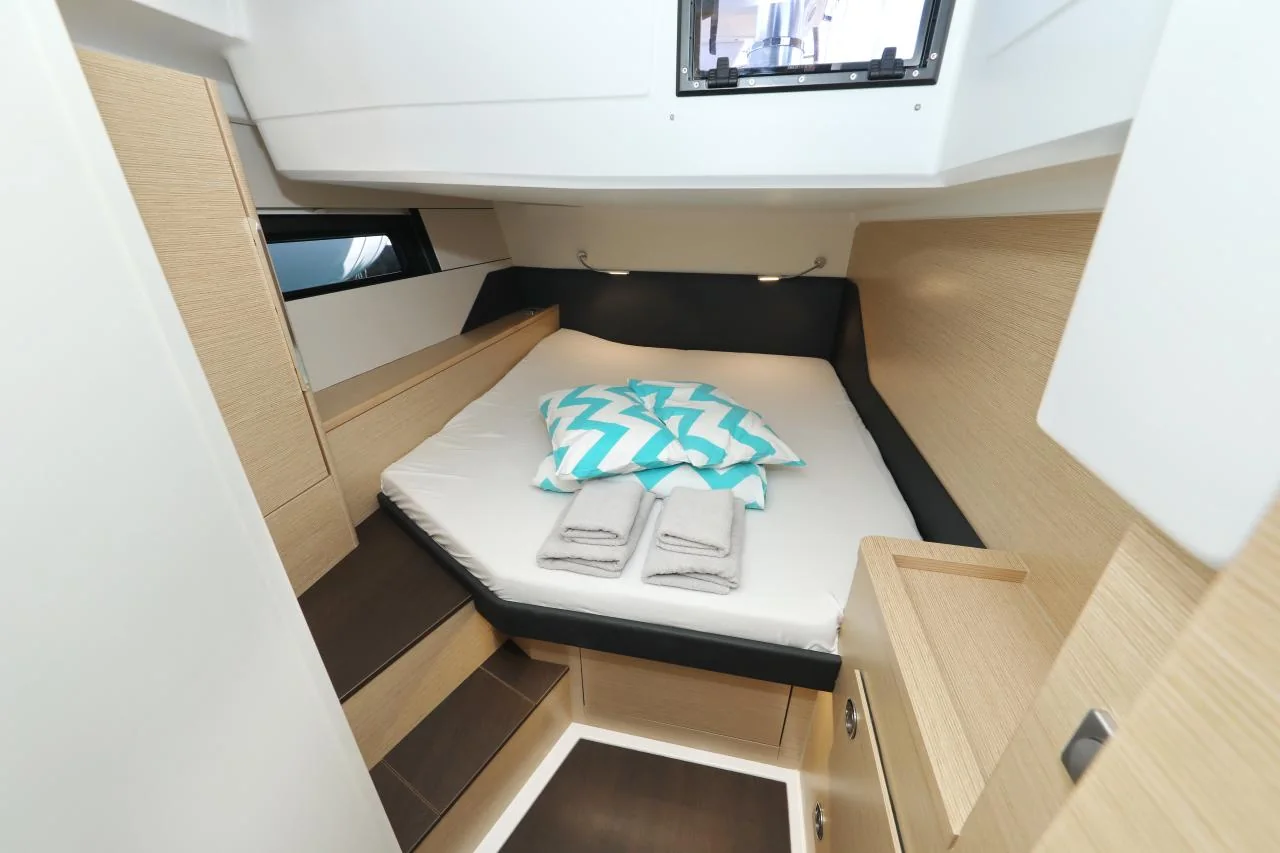 Aventura - Gallery 13