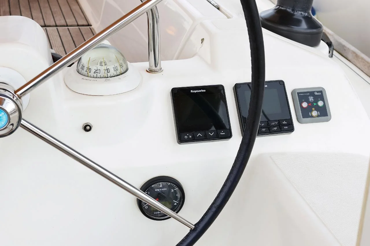 Phonix II - Gallery 45