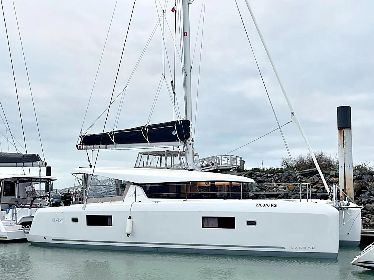 Sailing Breeze - Main 1