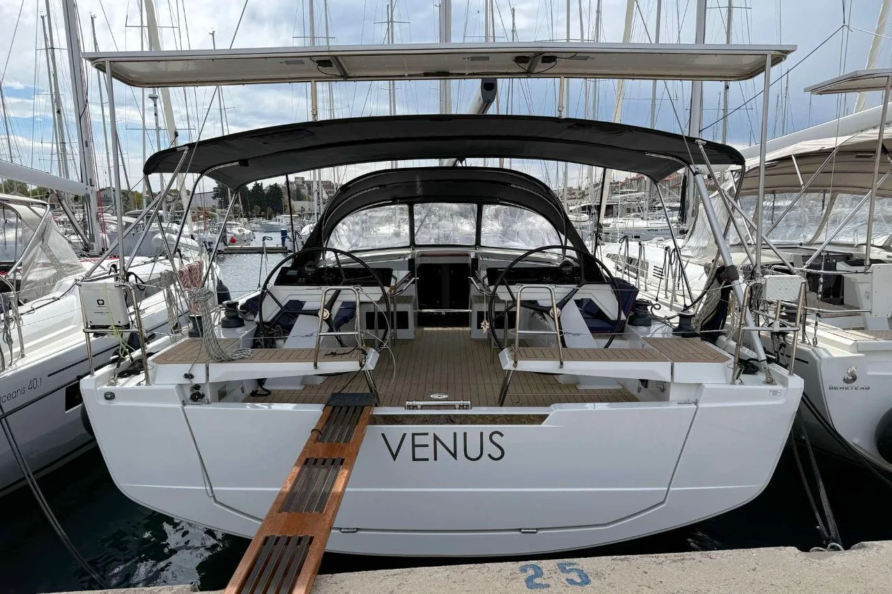 Venus - Gallery 3