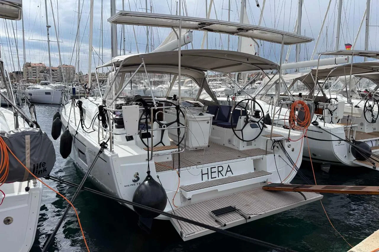 Hera - Main 1