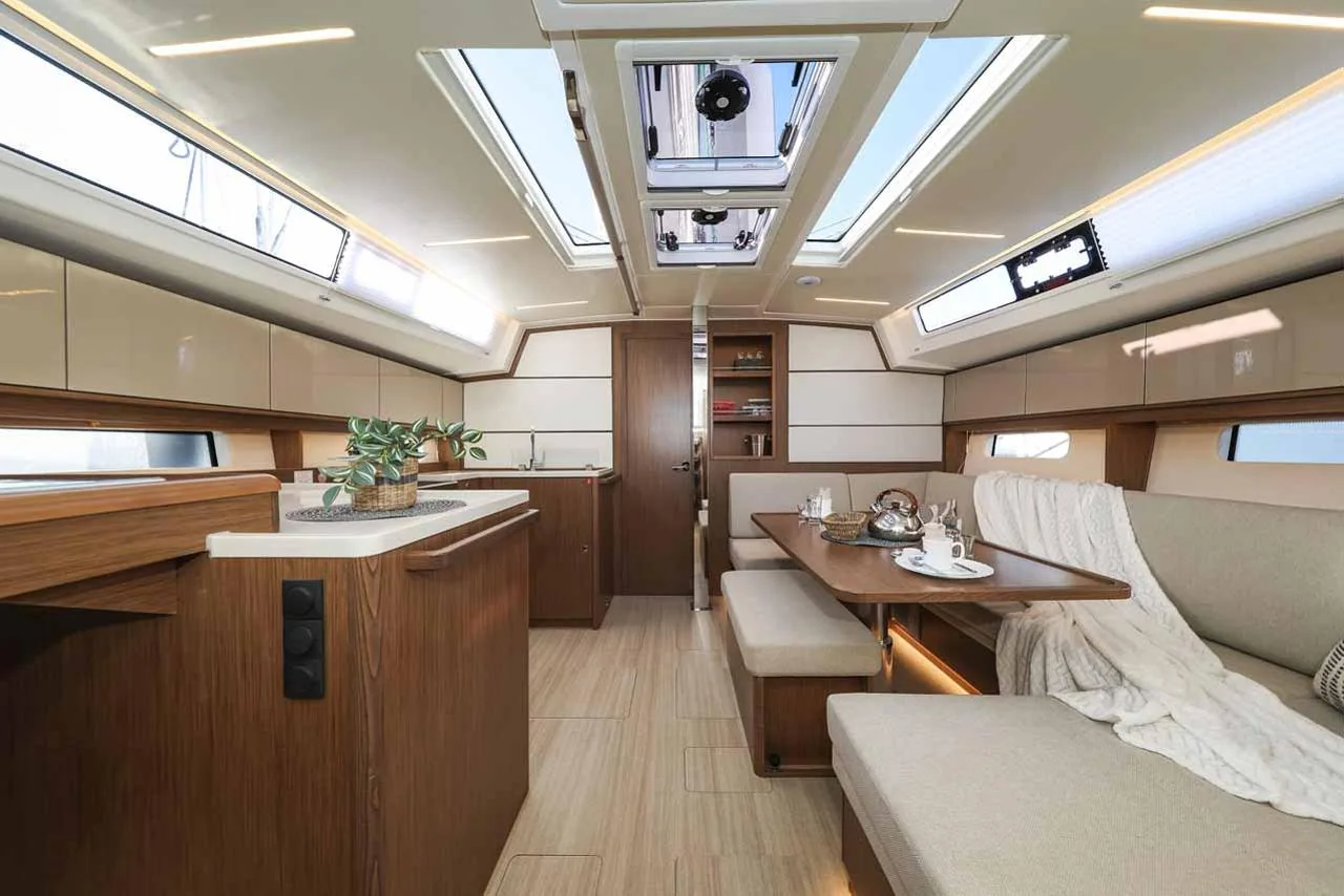 Aquila - Gallery 9