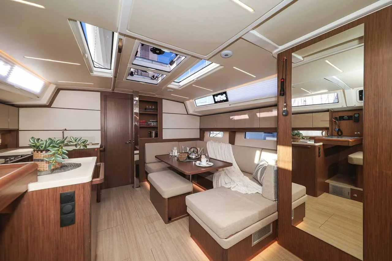Aquila - Gallery 10