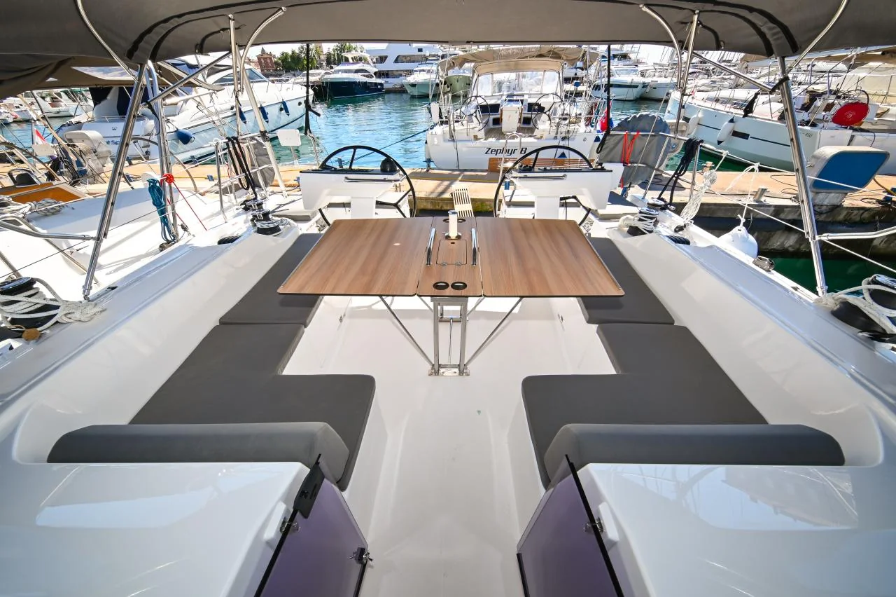 Bosun - Gallery 10