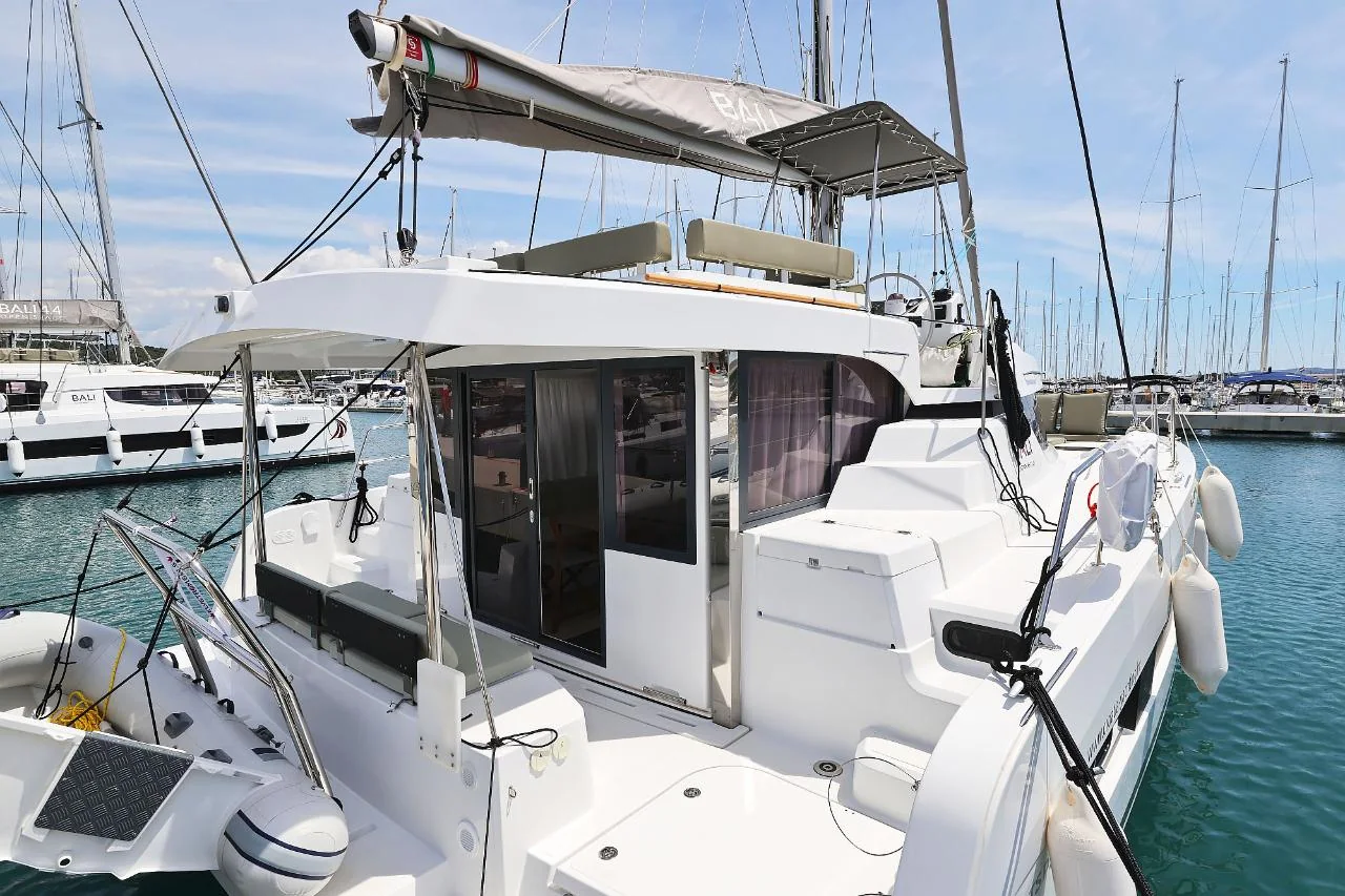 Esteri - Gallery 3