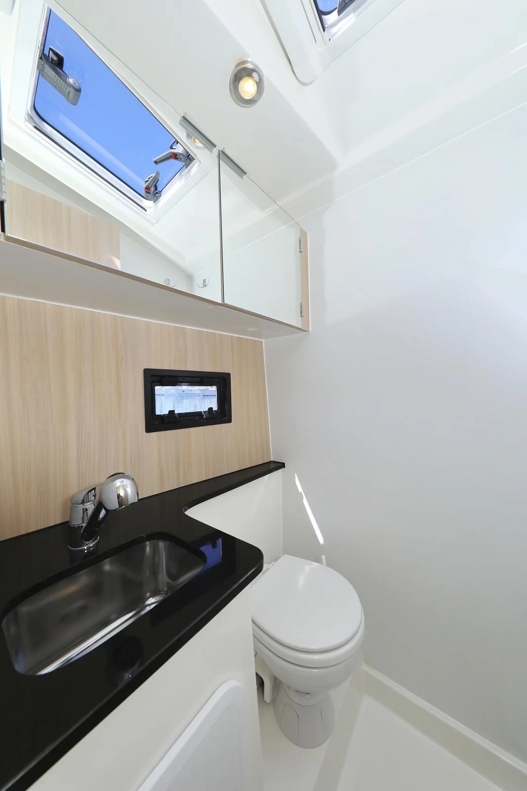 Batu - Gallery 33