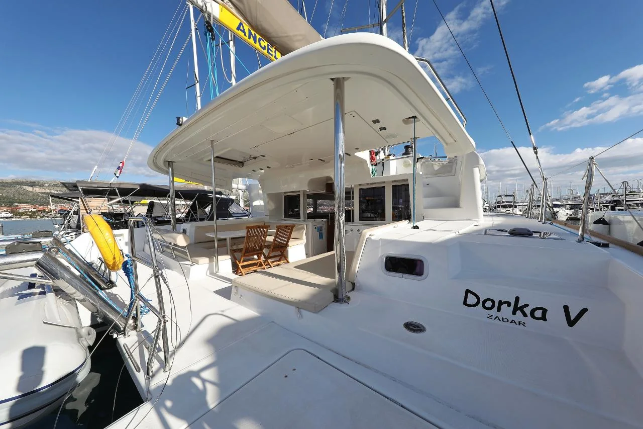Dorka V - Gallery 3