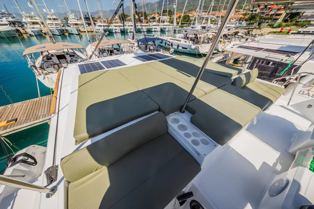 Happy Sailor - Gallery 5