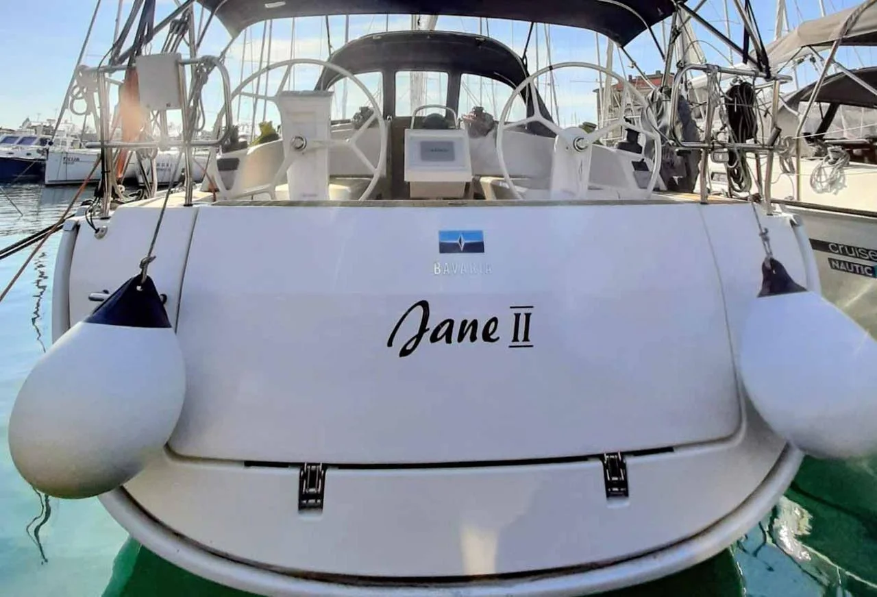 Jane II - Main 1