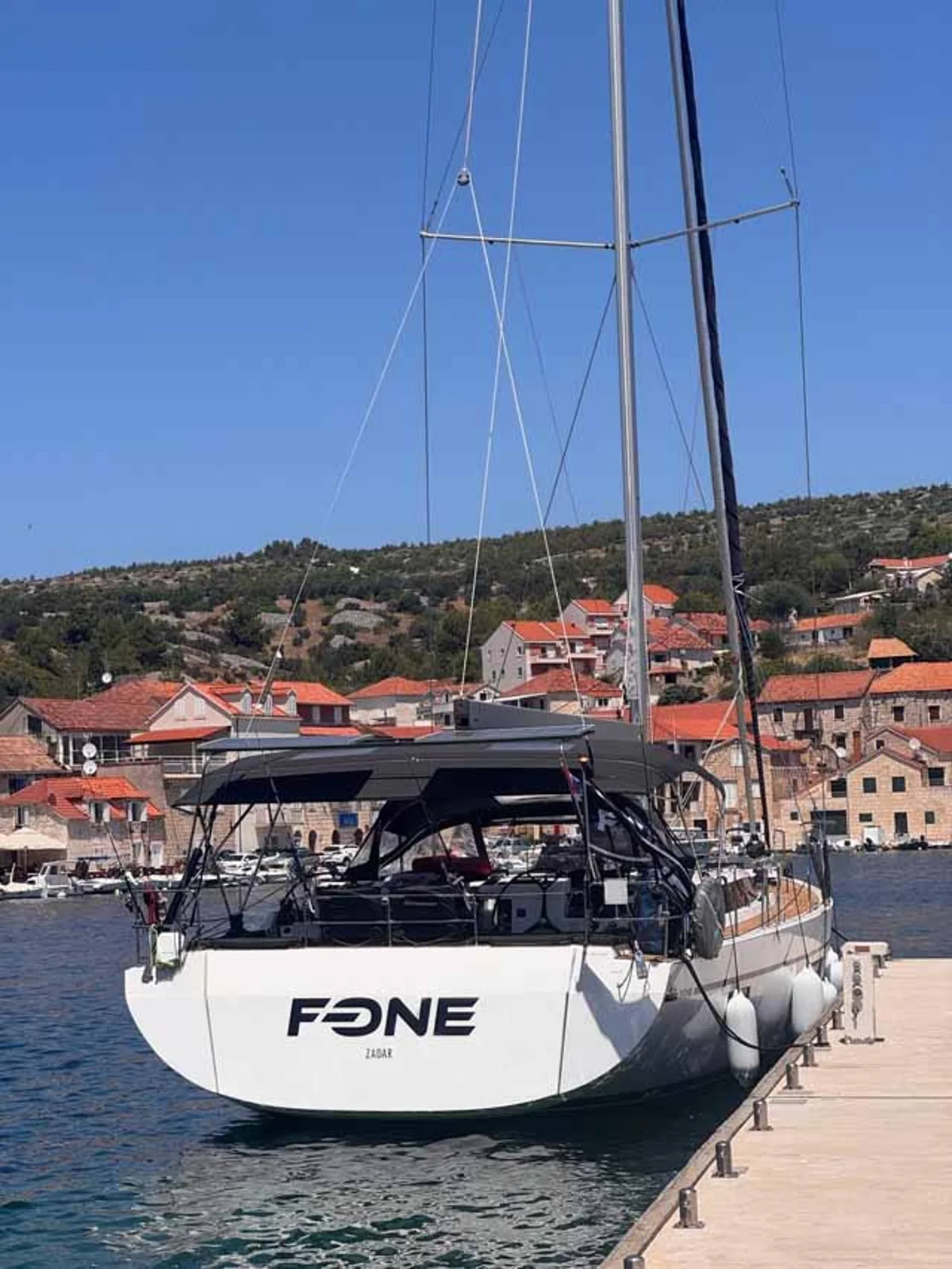 F-ONE - Gallery 24