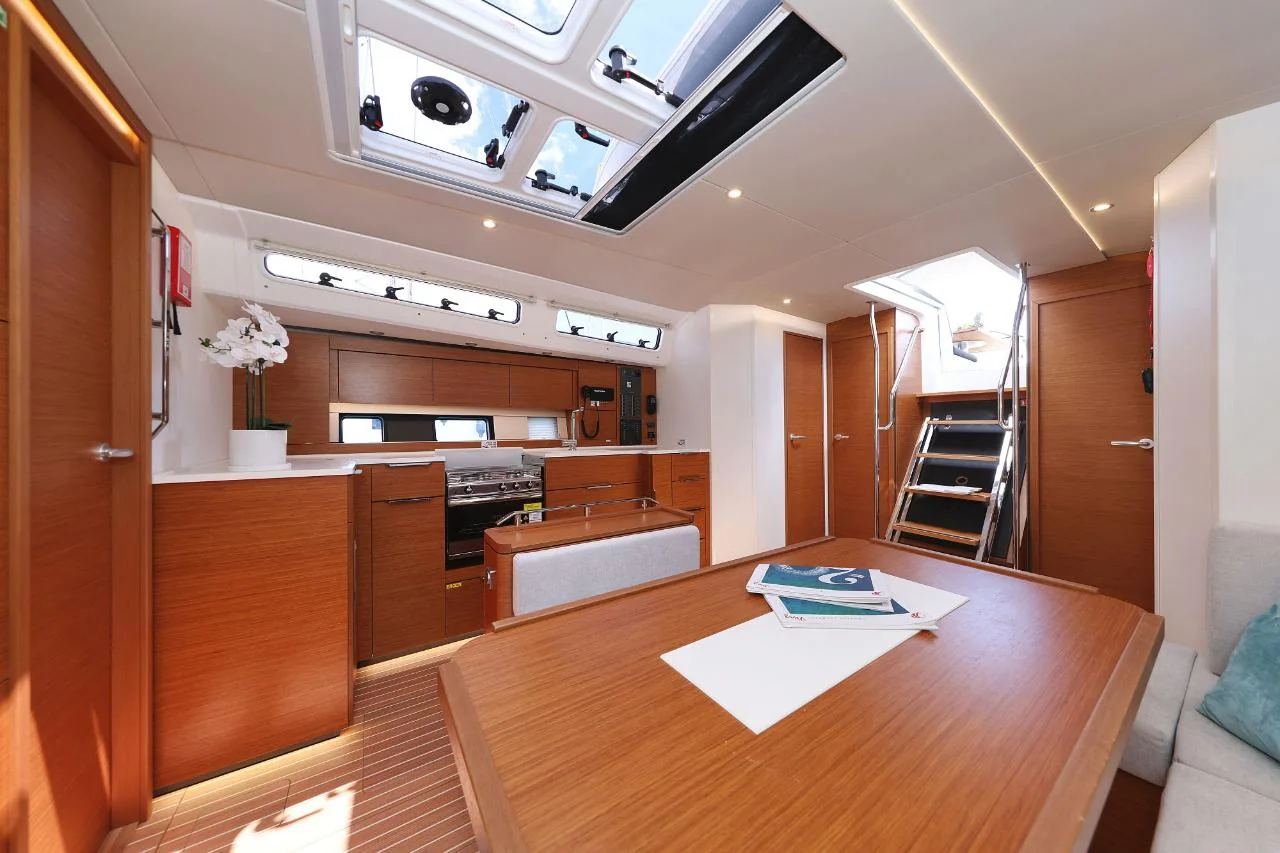 Balena - OW - Gallery 16