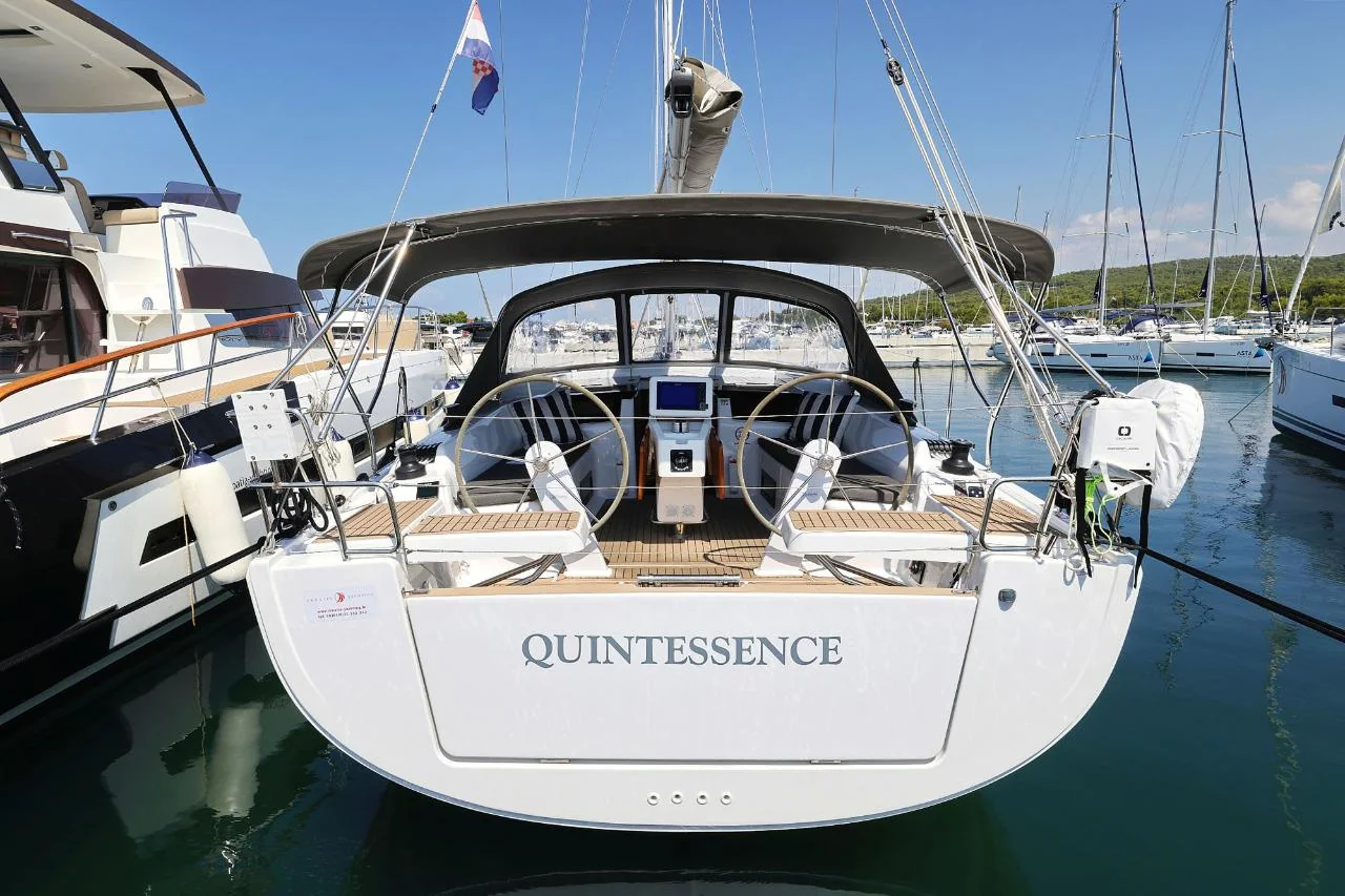 Quintessence - Main 1