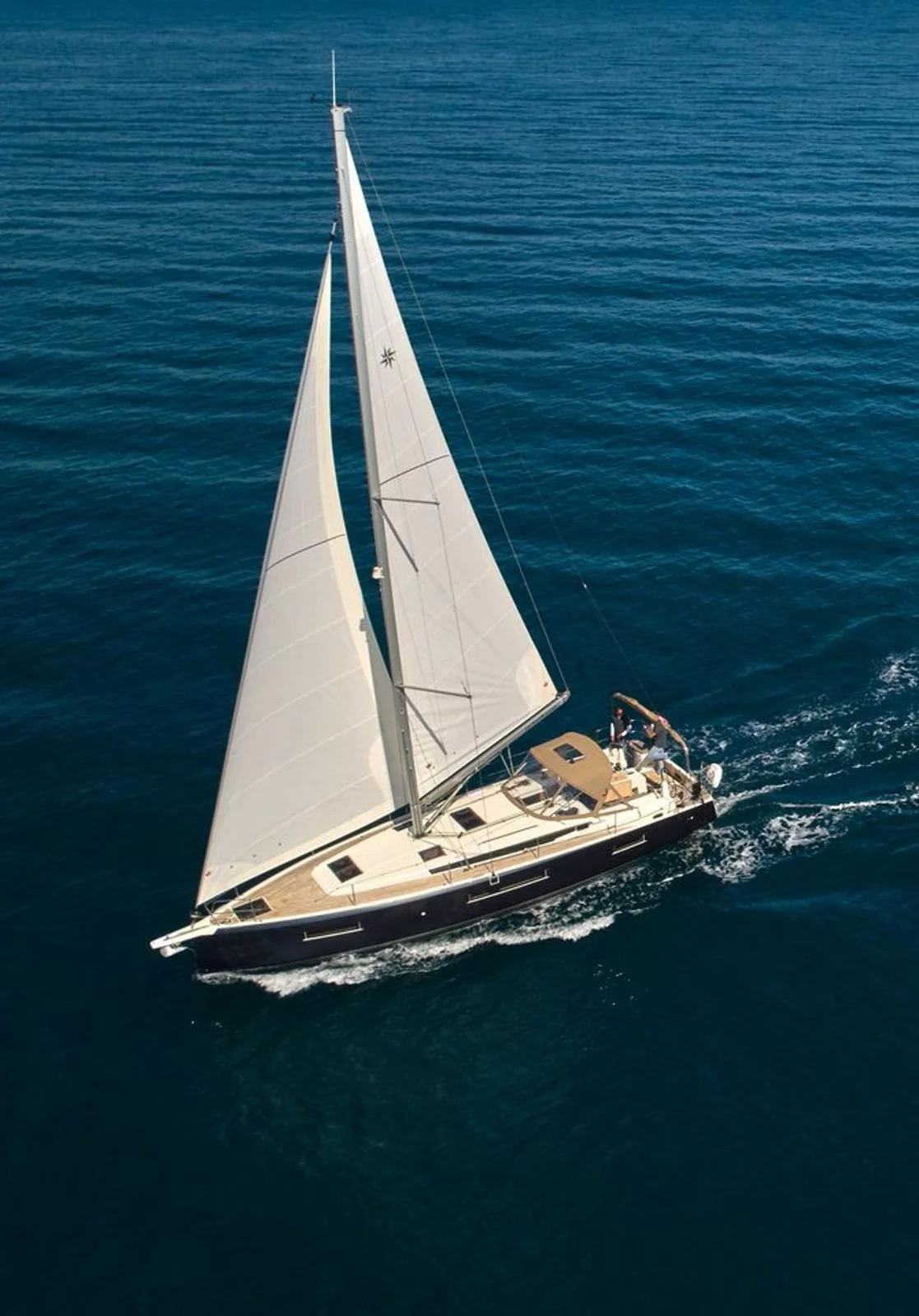 Lucia II - Main 1