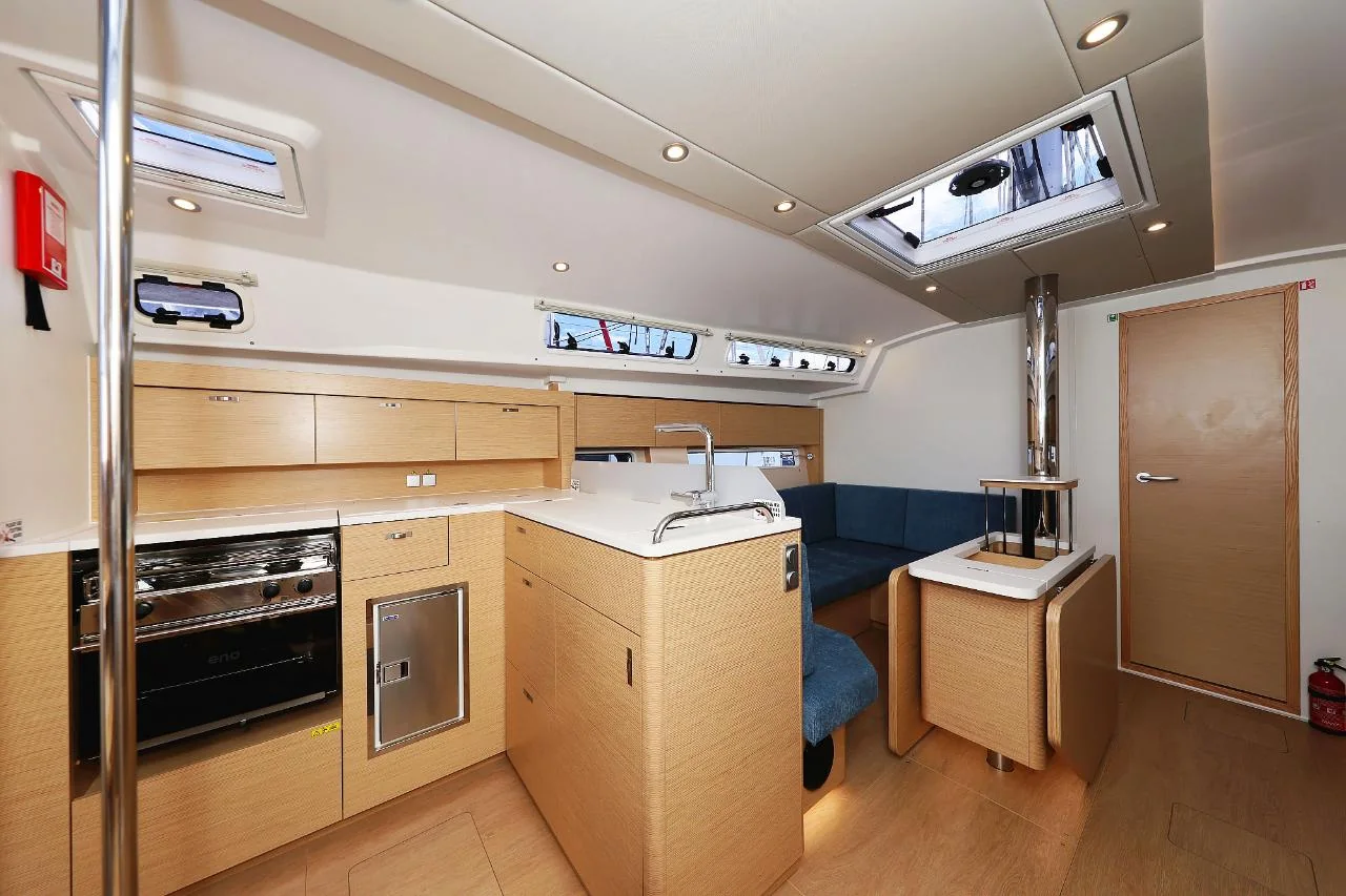 Sundance - Gallery 16