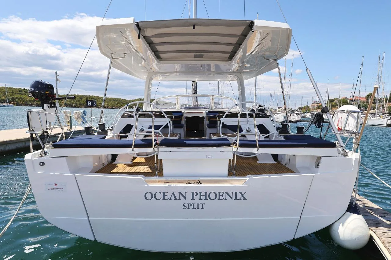 Ocean Phoenix - OW - Main 1
