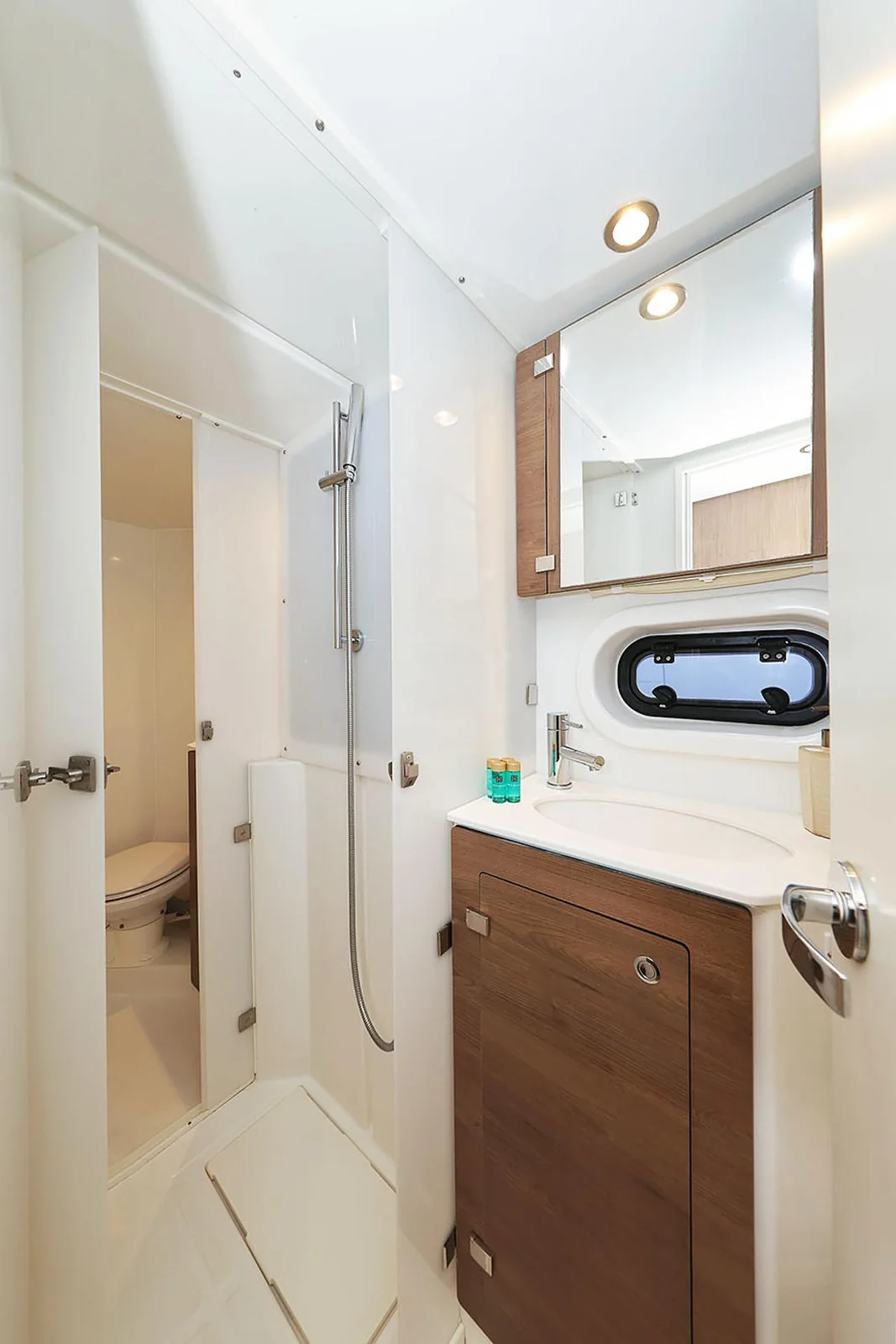 Agma - Gallery 24