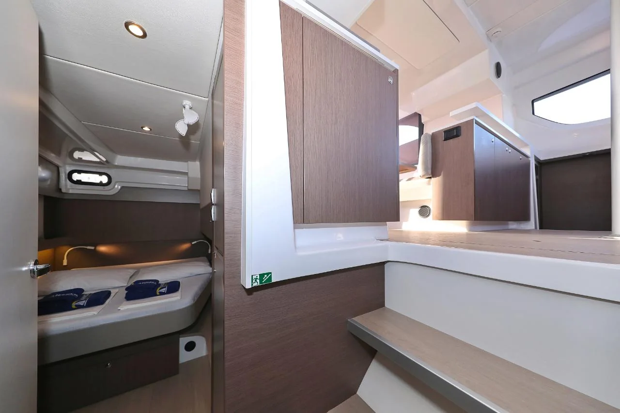 Gonggong - Gallery 38