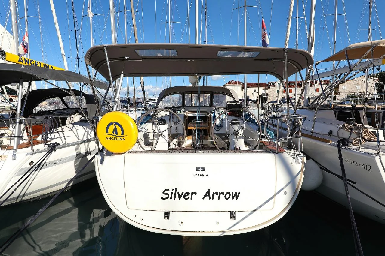Silver Arrow - Main 1