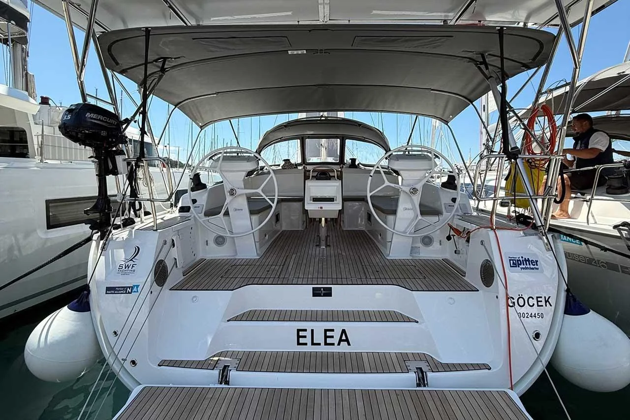 Elea - Main 1