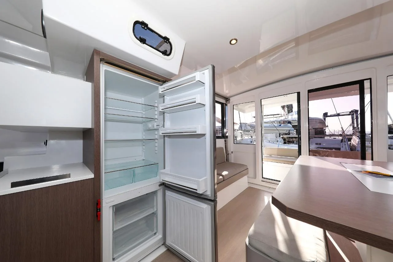 Gonggong - Gallery 40