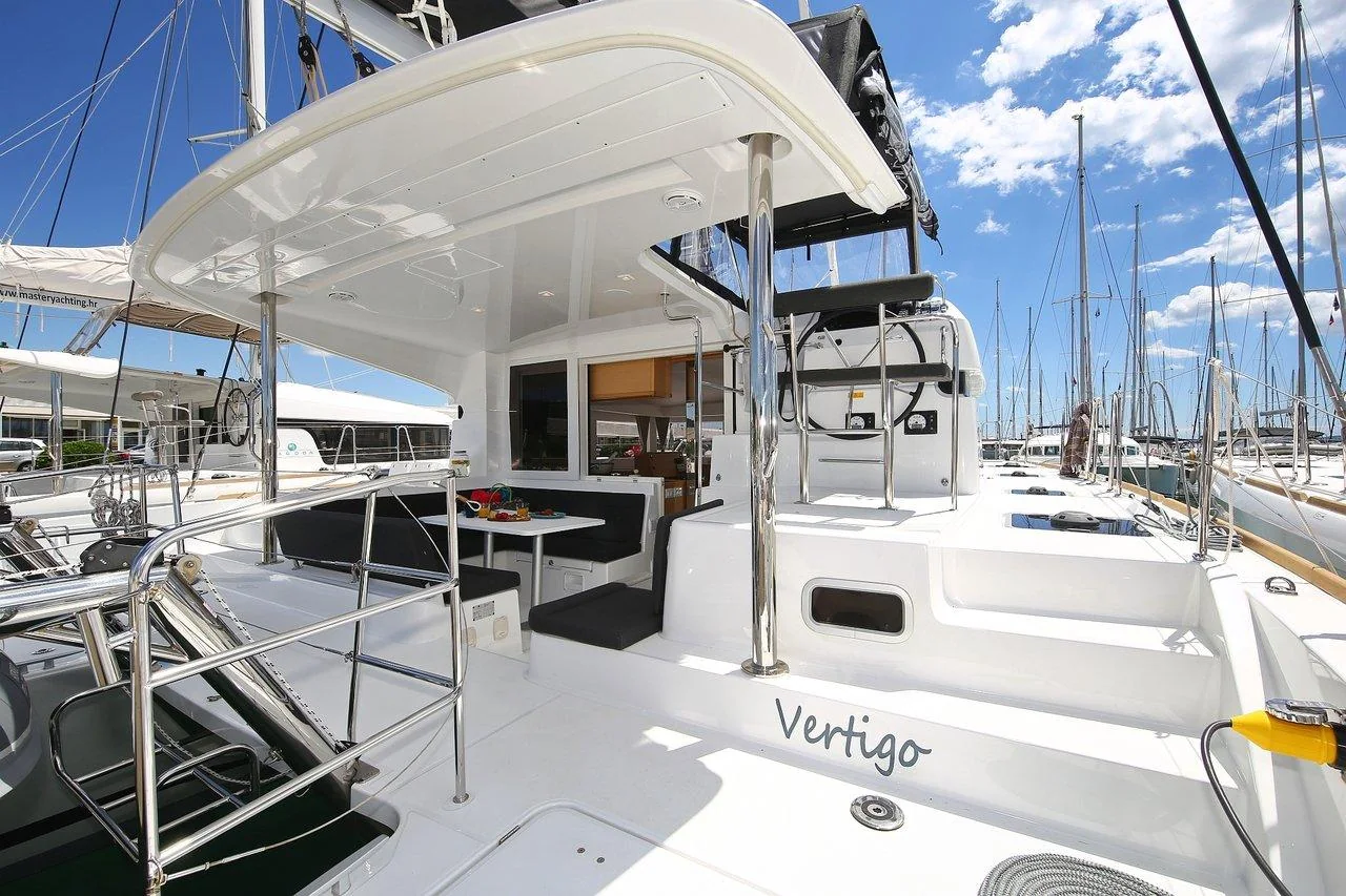 Vertigo - Gallery 20