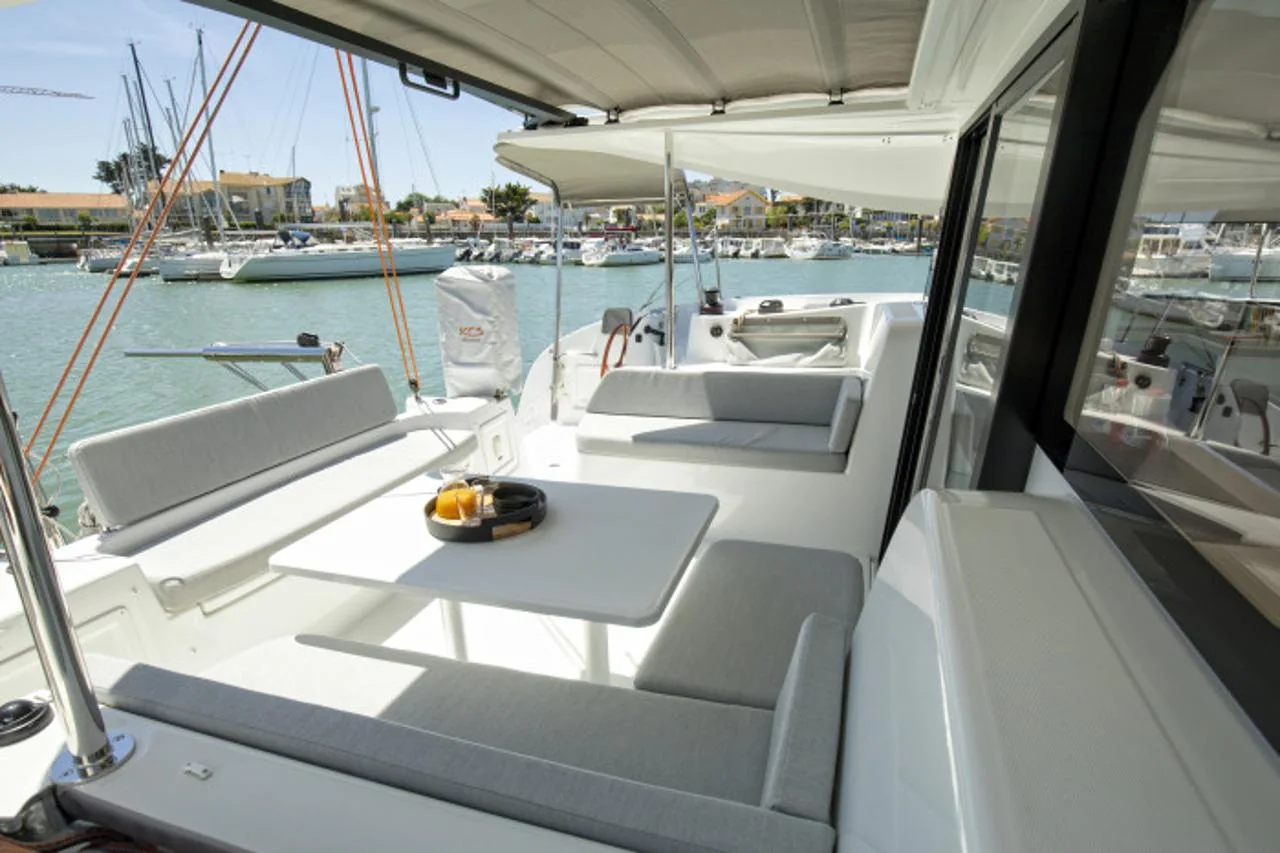 Team Let's Go - Gallery 13