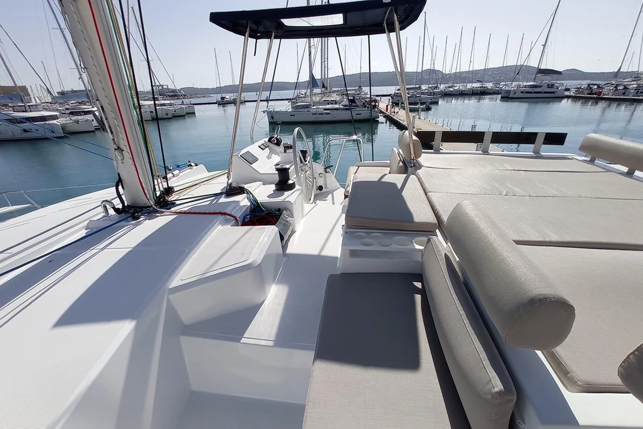 Sailin - Gallery 13
