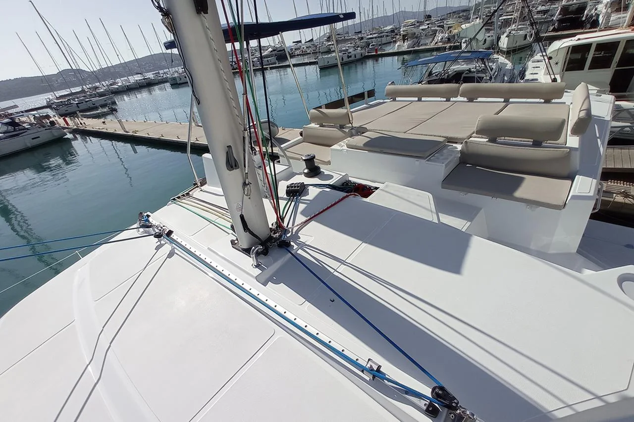 Sailin - Gallery 14