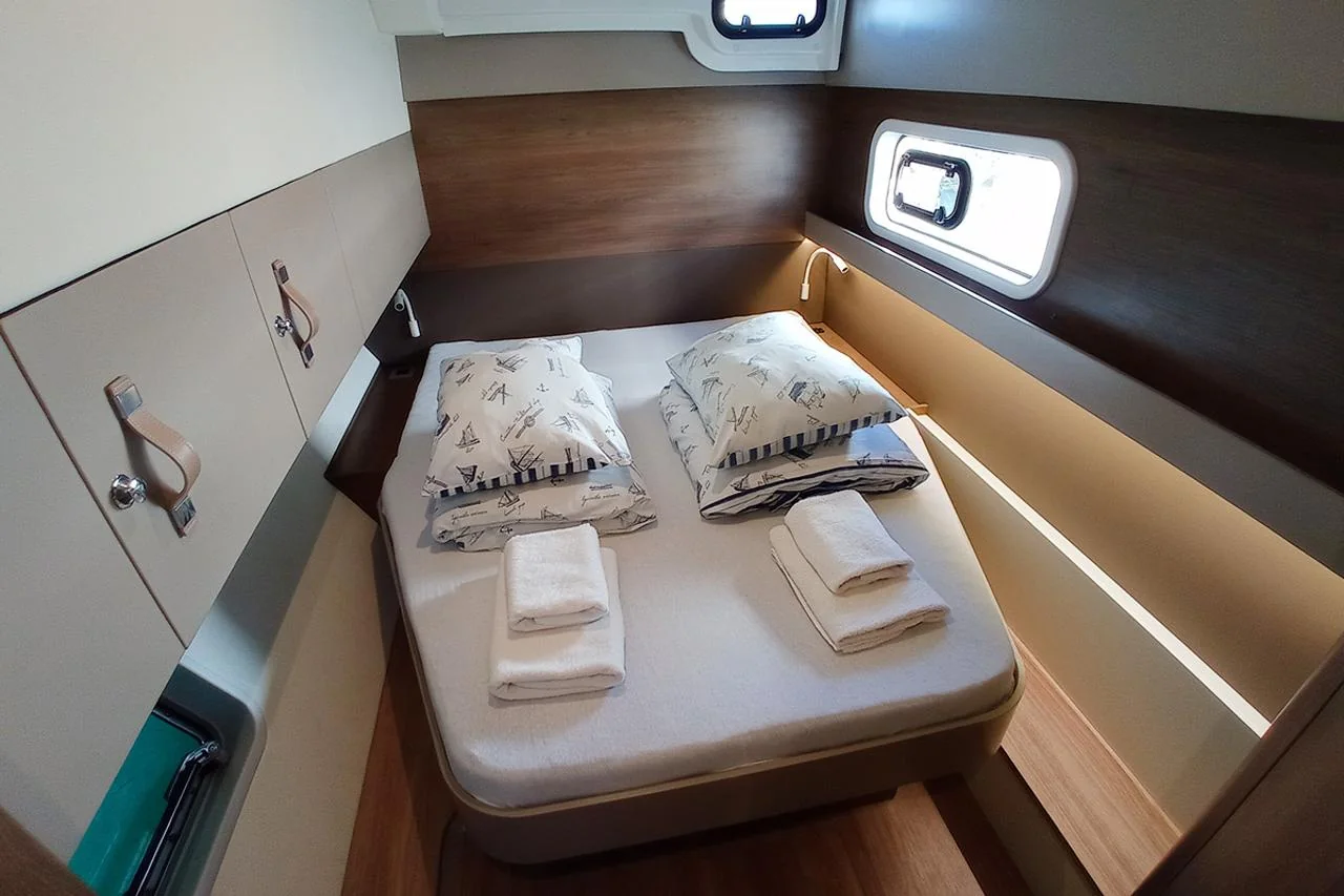 Sailin - Gallery 37