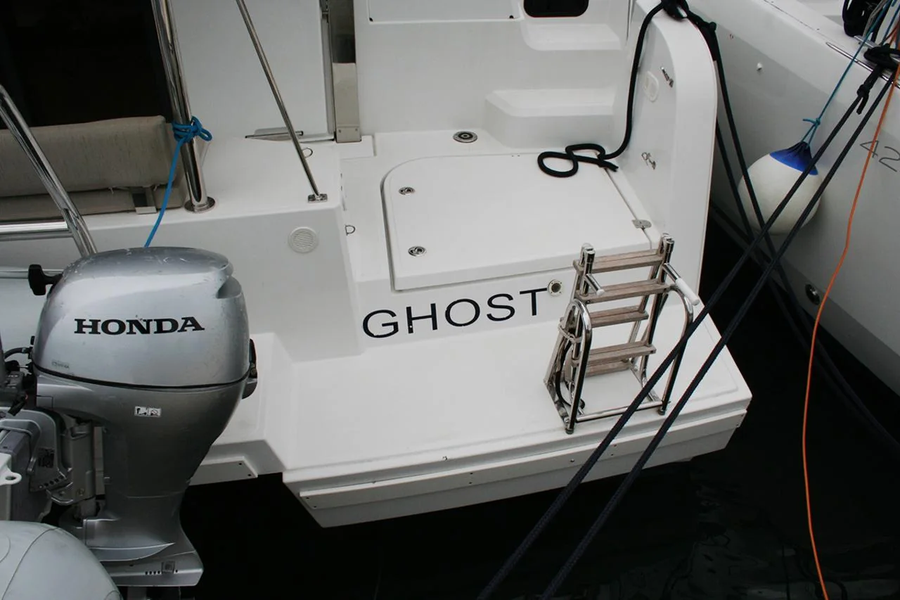 Ghost - Gallery 18