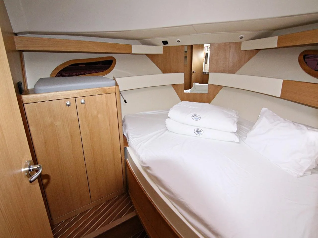 Iris - Gallery 24