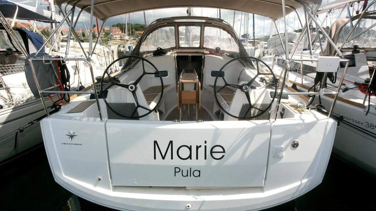 Marie - Gallery 3