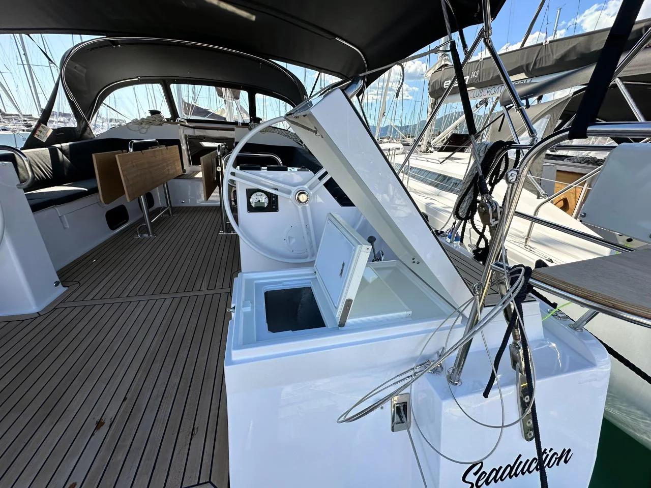 Seaduction - Gallery 25