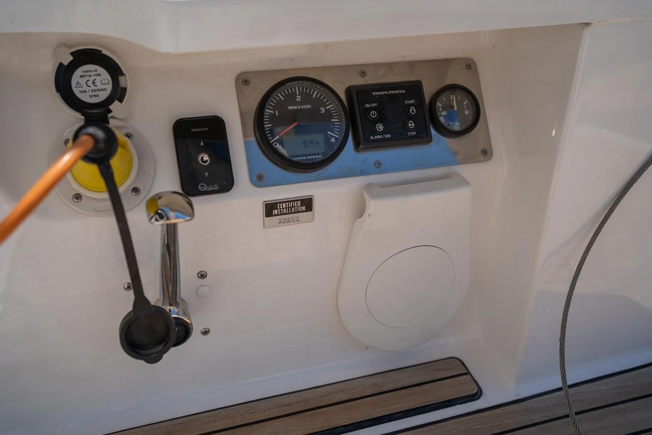 Nauti Girl - Gallery 4
