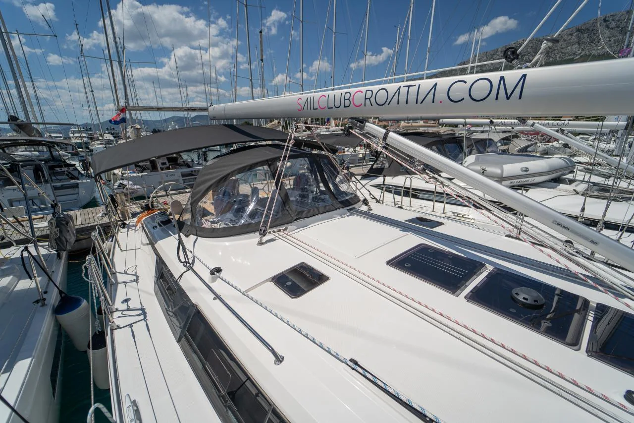 Nauti Girl - Gallery 11