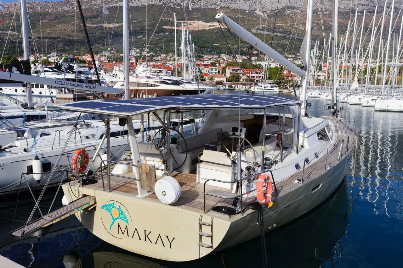 Makay - Gallery 4