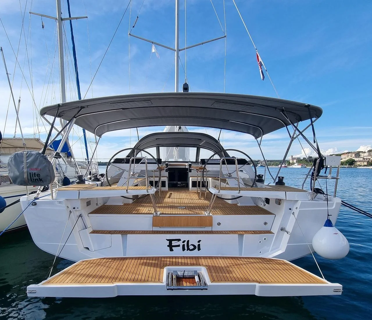 Fibi - Gallery 3
