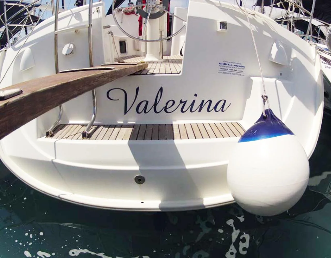 Valerina - Main 1