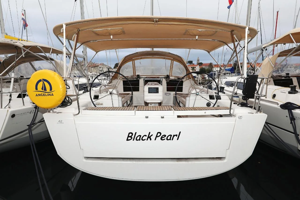 Black Pearl - Main 1