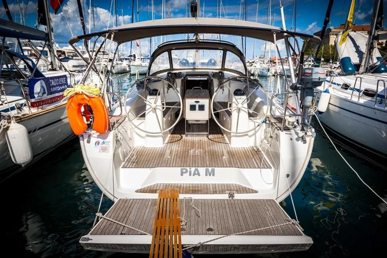 Pia M - Main 1